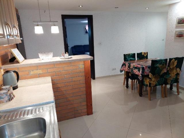 Mazurska Piwniczka Apartment Giżycko Exterior foto